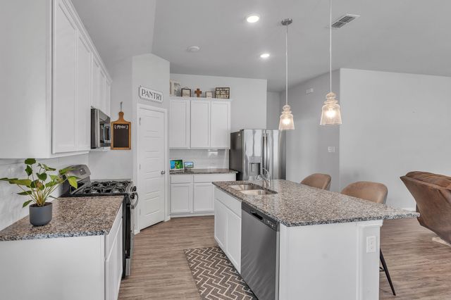 7118 Pampas Place, Venus, TX 76084