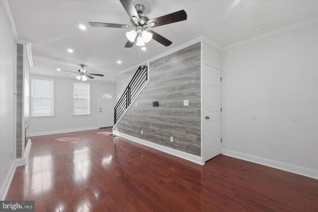 2033 N MASCHER ST, Philadelphia, PA 19122