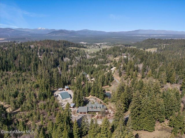 24102 N Derting RD, Hayden, ID 83835