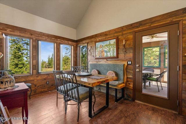 24102 N Derting RD, Hayden, ID 83835