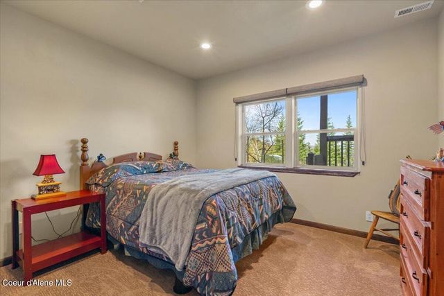 24102 N Derting RD, Hayden, ID 83835