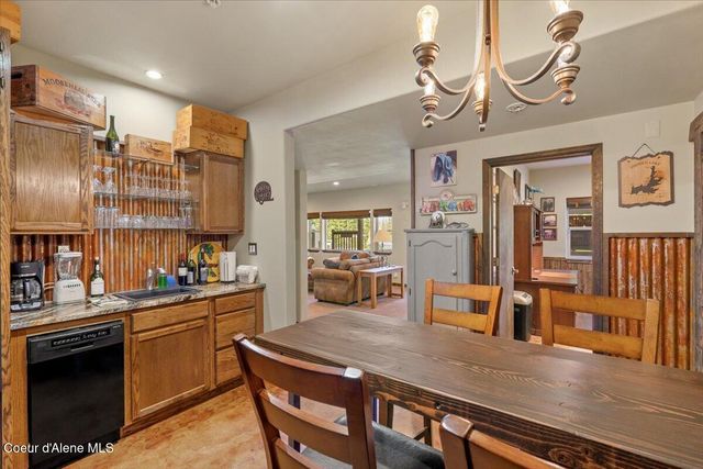 24102 N Derting RD, Hayden, ID 83835