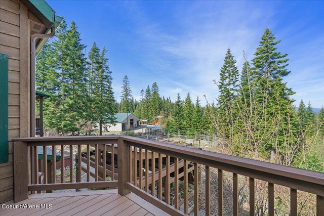 24102 N Derting RD, Hayden, ID 83835