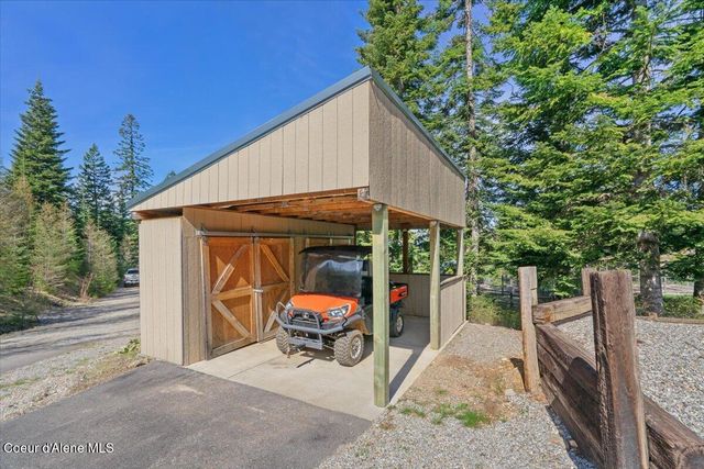 24102 N Derting RD, Hayden, ID 83835