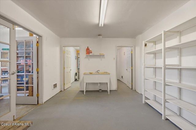 24102 N Derting RD, Hayden, ID 83835