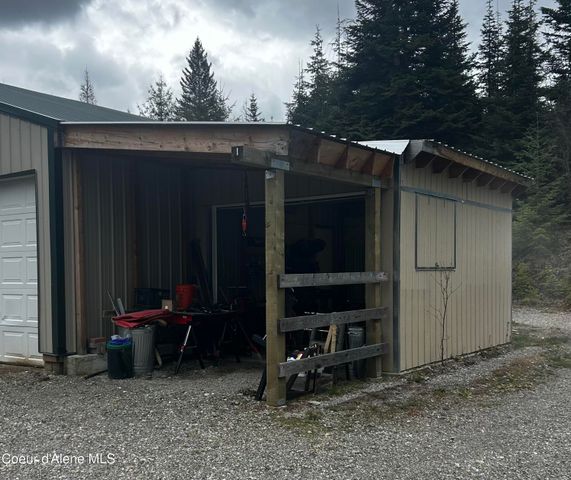 24102 N Derting RD, Hayden, ID 83835