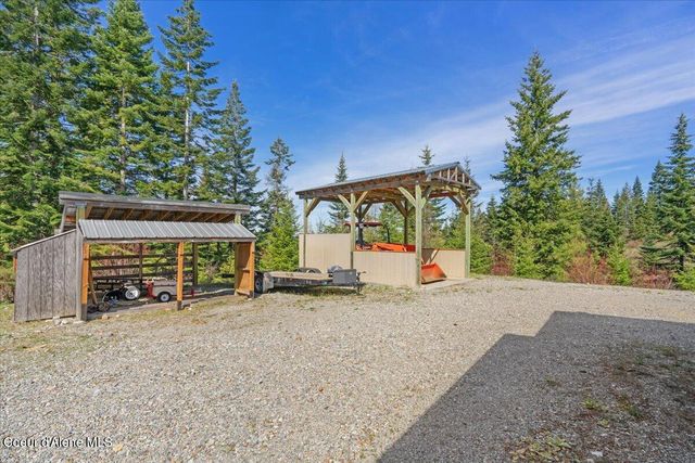 24102 N Derting RD, Hayden, ID 83835