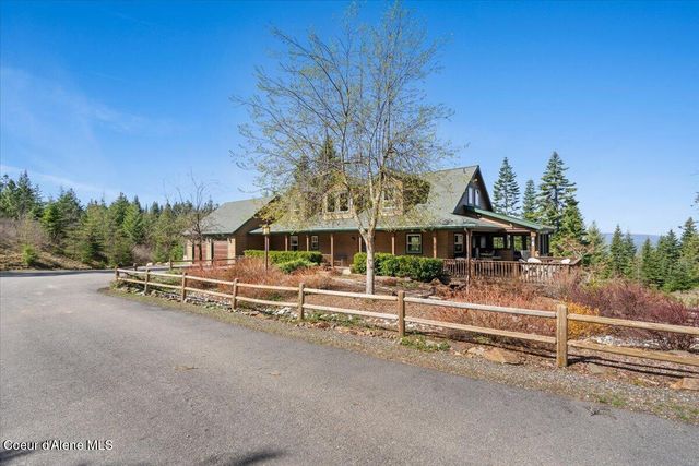 24102 N Derting RD, Hayden, ID 83835