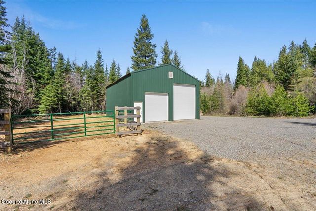 24102 N Derting RD, Hayden, ID 83835