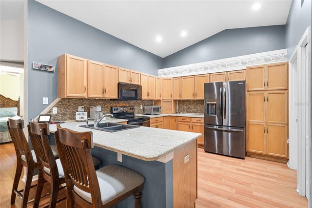 29335 CADDYSHACK LANE, San Antonio, FL 33576