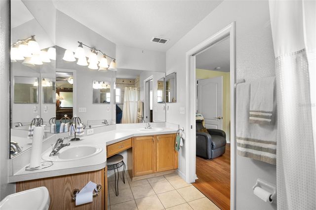 29335 CADDYSHACK LANE, San Antonio, FL 33576