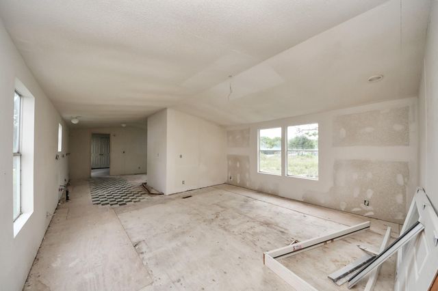 320 4th Street, San Leon, TX 77539