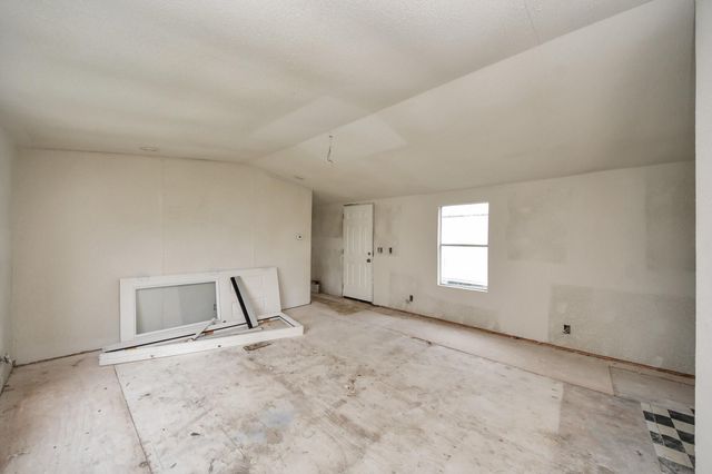 320 4th Street, San Leon, TX 77539