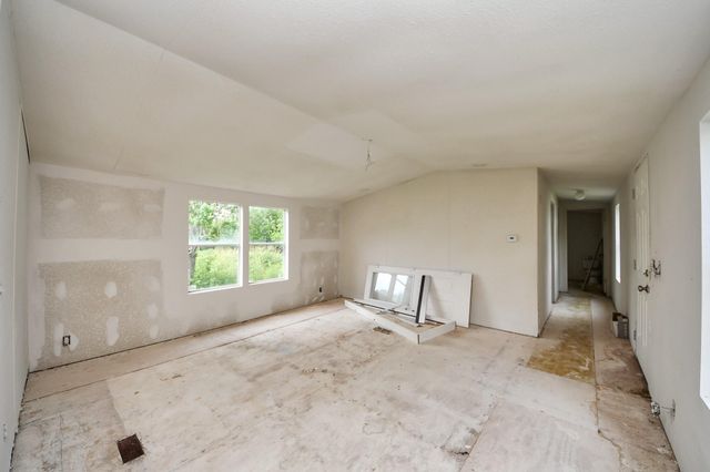 320 4th Street, San Leon, TX 77539