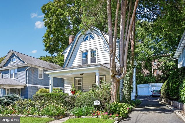 327 GREENWOOD AVE, Jenkintown, PA 19046