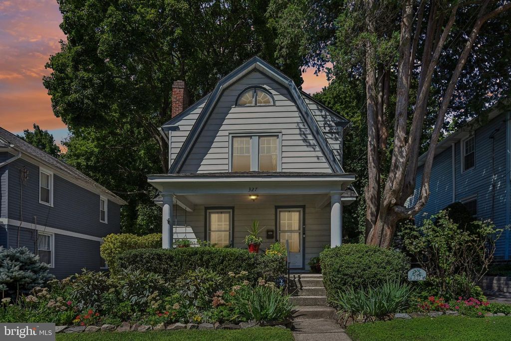 327 GREENWOOD AVE, JENKINTOWN, PA 19046 — photo 2