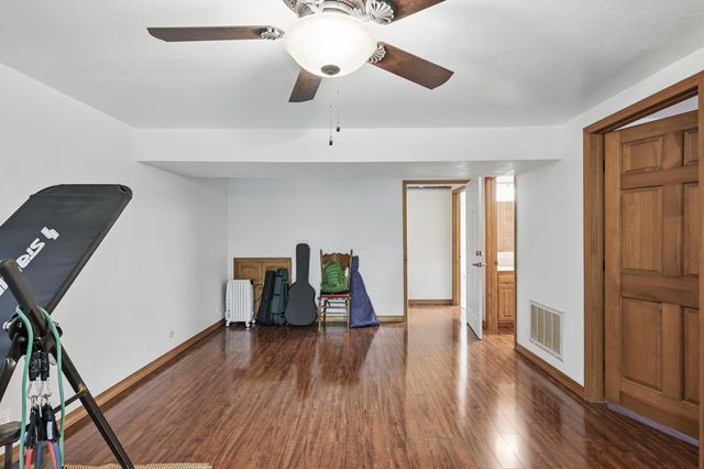 7953 County Lane 192, Carthage, MO 64836