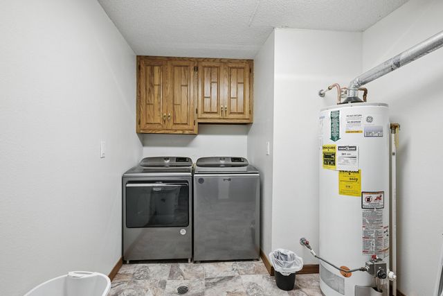 7953 County Lane 192, Carthage, MO 64836