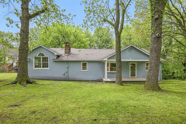 7953 County Lane 192, Carthage, MO 64836
