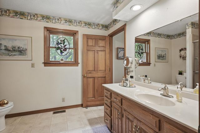 7953 County Lane 192, Carthage, MO 64836