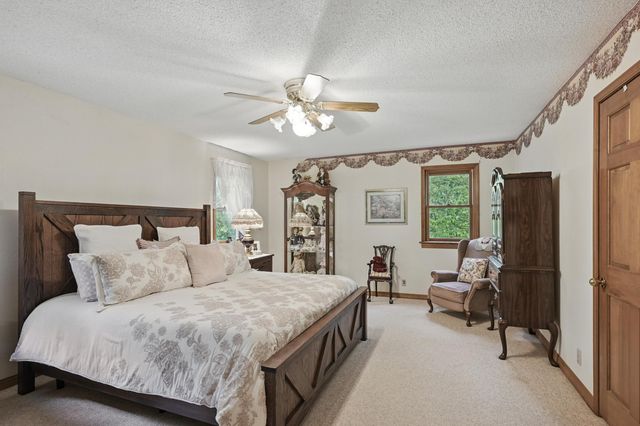 7953 County Lane 192, Carthage, MO 64836