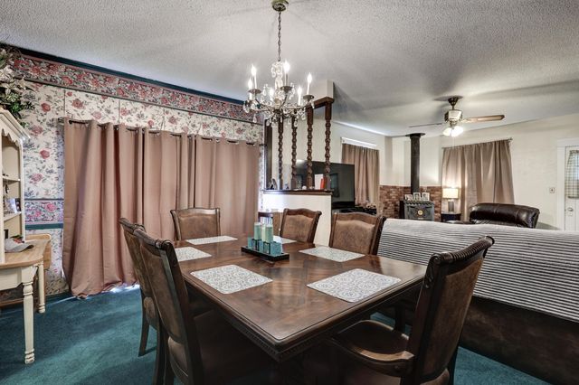 7953 County Lane 192, Carthage, MO 64836