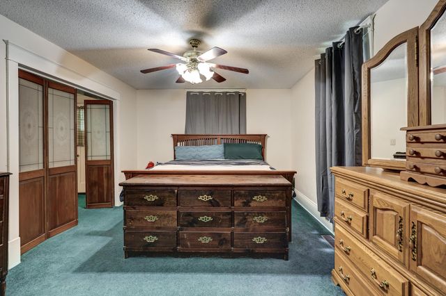 7953 County Lane 192, Carthage, MO 64836