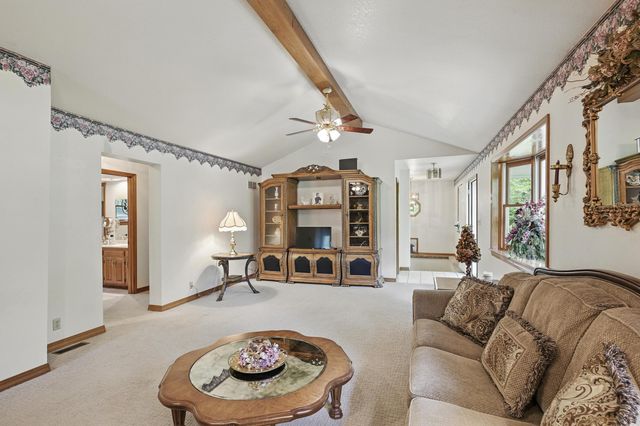 7953 County Lane 192, Carthage, MO 64836
