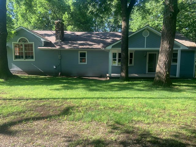 7953 County Lane 192, Carthage, MO 64836