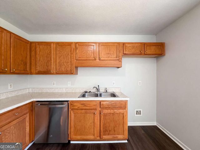 262 Lambert Overlook Circle, Carrollton, GA 30117