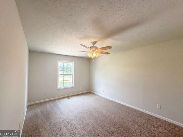 262 Lambert Overlook Circle, Carrollton, GA 30117