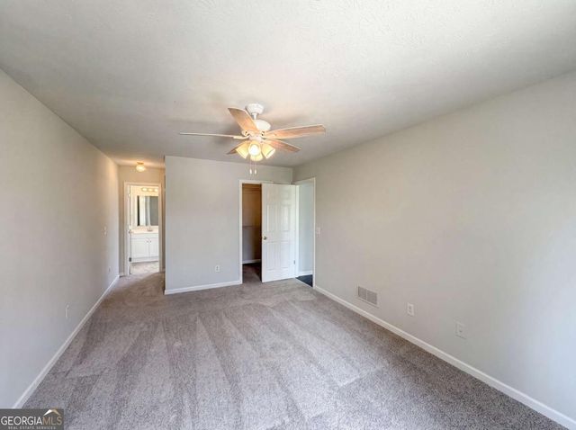 262 Lambert Overlook Circle, Carrollton, GA 30117