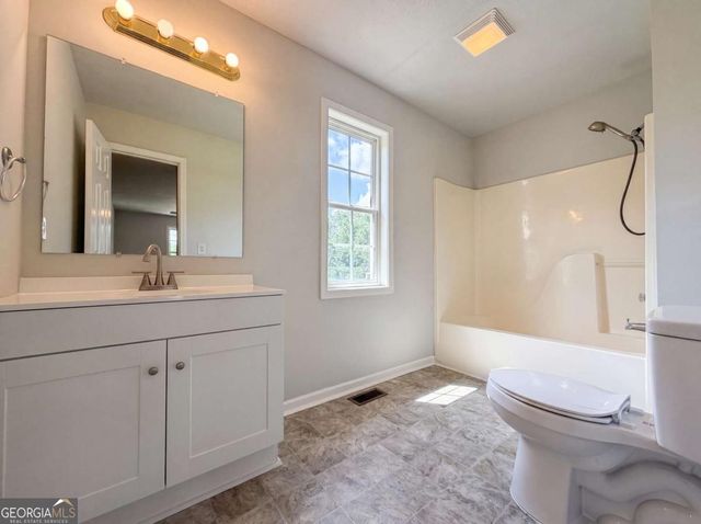262 Lambert Overlook Circle, Carrollton, GA 30117