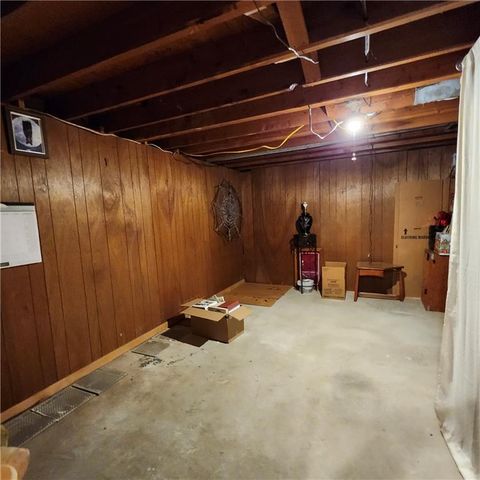 1802 3rd Avenue, Leavenworth, KS 66048