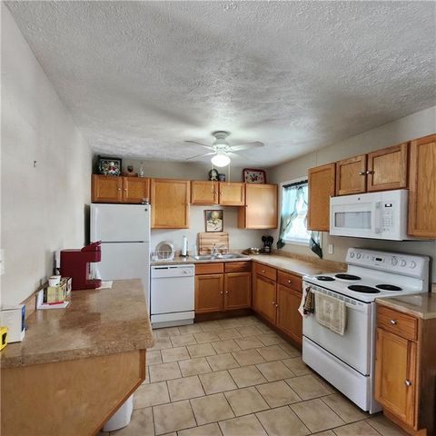 1802 3rd Avenue, Leavenworth, KS 66048