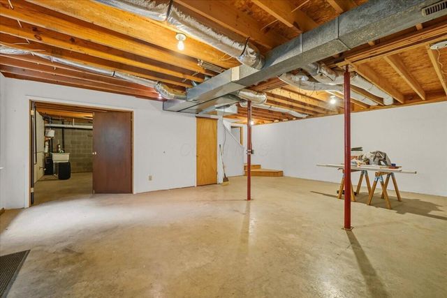 9243 Kline Lane, Mount Vernon, OH 43050