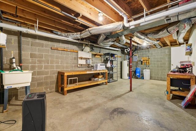 9243 Kline Lane, Mount Vernon, OH 43050