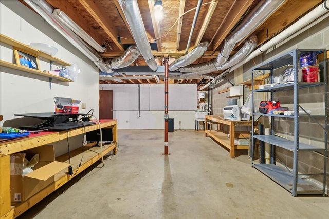 9243 Kline Lane, Mount Vernon, OH 43050