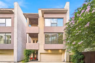 1415 Bonnie Brae Street E, Houston, TX 77006
