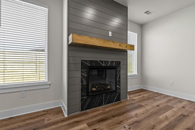 821 Pinnacle Street, Prairie Grove, AR 72753