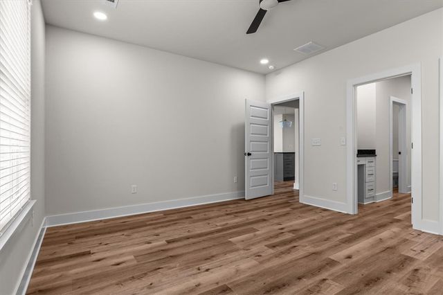821 Pinnacle Street, Prairie Grove, AR 72753