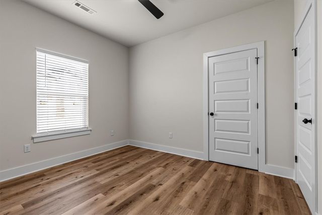 821 Pinnacle Street, Prairie Grove, AR 72753