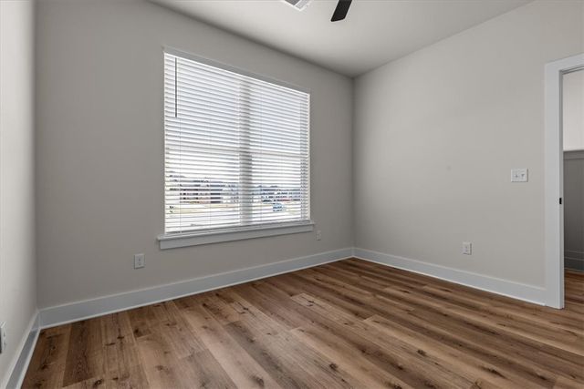 821 Pinnacle Street, Prairie Grove, AR 72753