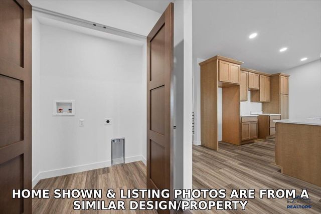 4832 PAHLMEYER DR, Rapid City, SD 57703