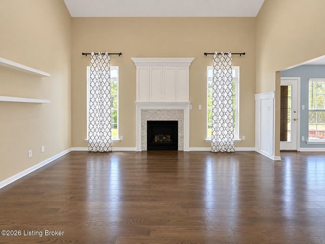 9605 Applewood Ct, Crestwood, KY 40014