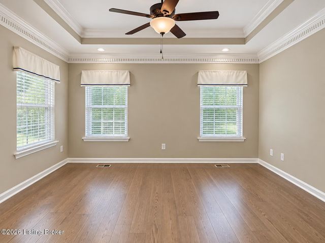 9605 Applewood Ct, Crestwood, KY 40014
