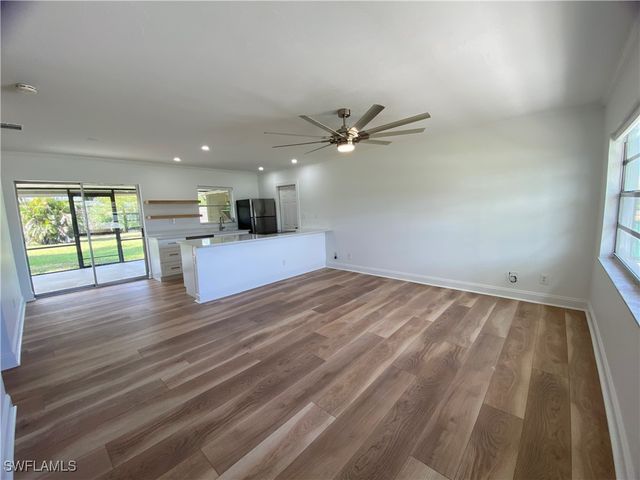 740 108th AVE N, Naples, FL 34108