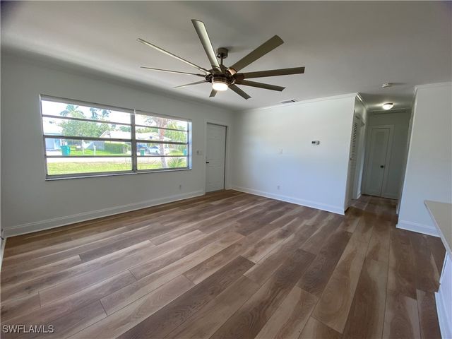 740 108th AVE N, Naples, FL 34108