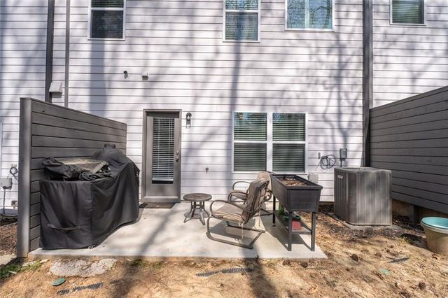 227 Witter Way, Woodstock, GA 30188