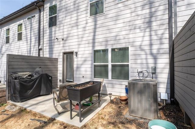 227 Witter Way, Woodstock, GA 30188